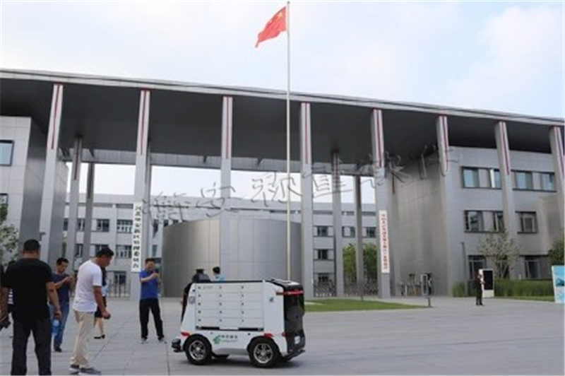 中國郵政智能無人投遞車投入商業(yè)運(yùn)營：一次可裝載200公斤郵件